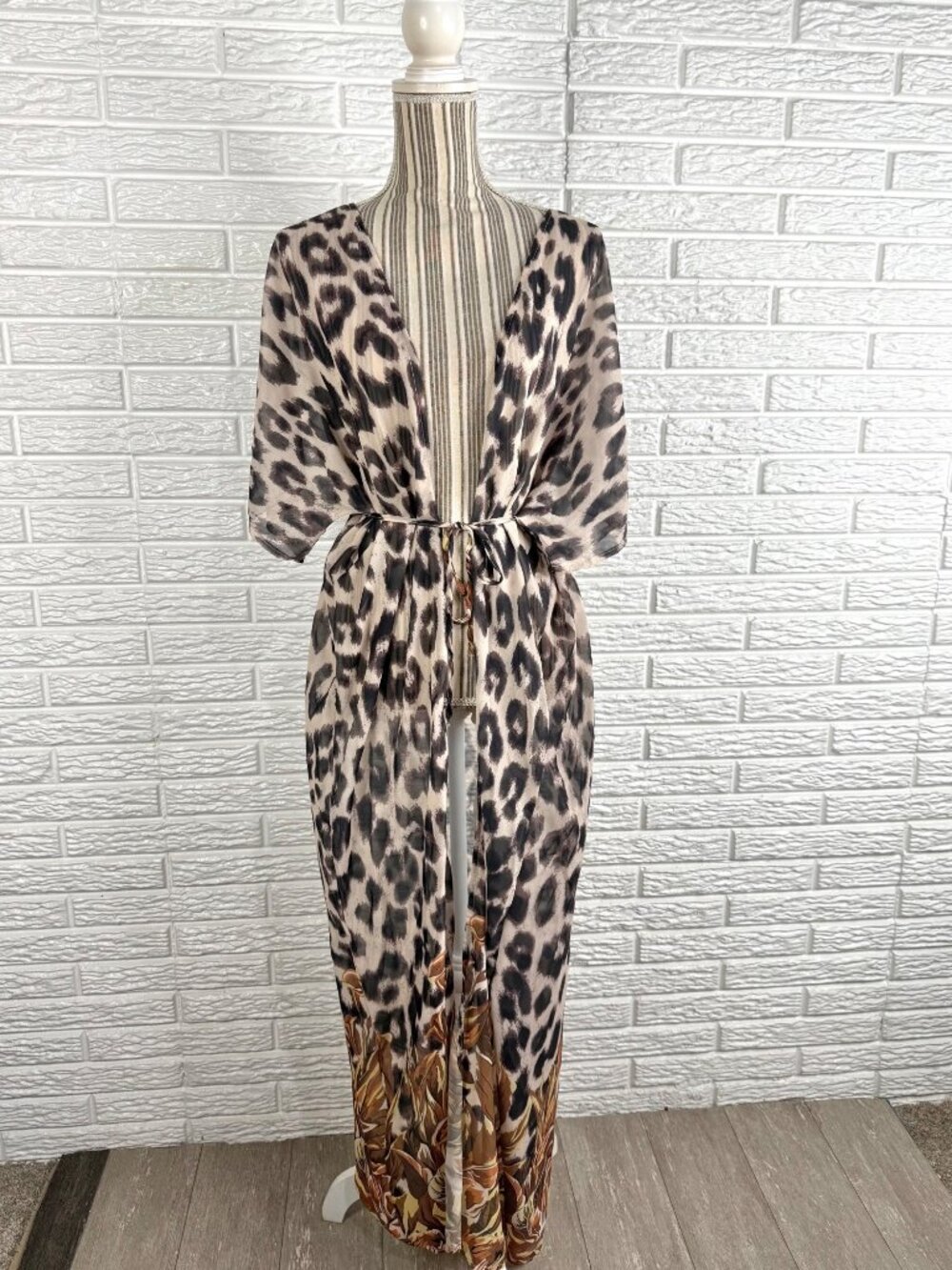 JoJo Lemon Sheer Leopard Print Maxi Length Open Kimono Cover Up One Size NWT